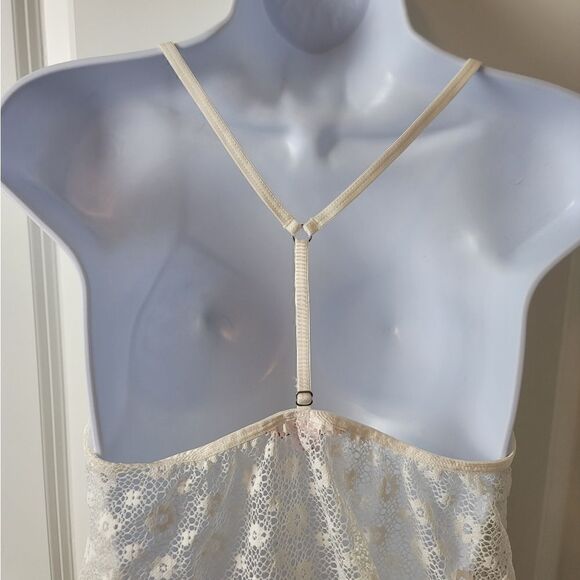 VICTORIA'S SECRET Lace Set  - Picture 6 of 10